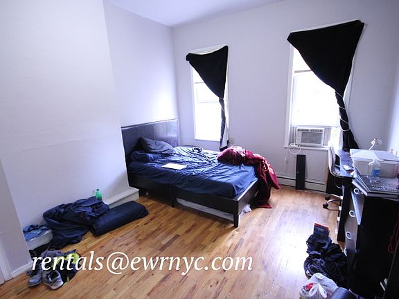 2nd image of 319 Ellery St APT 2R