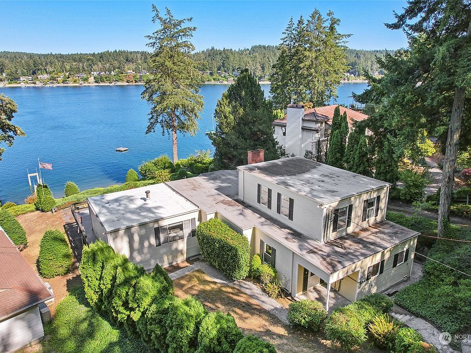 1st image of 2125 50th Avenue NW