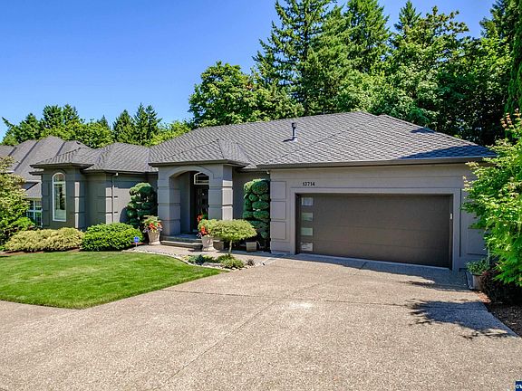 2nd image of 13714 SW Hillshire Dr