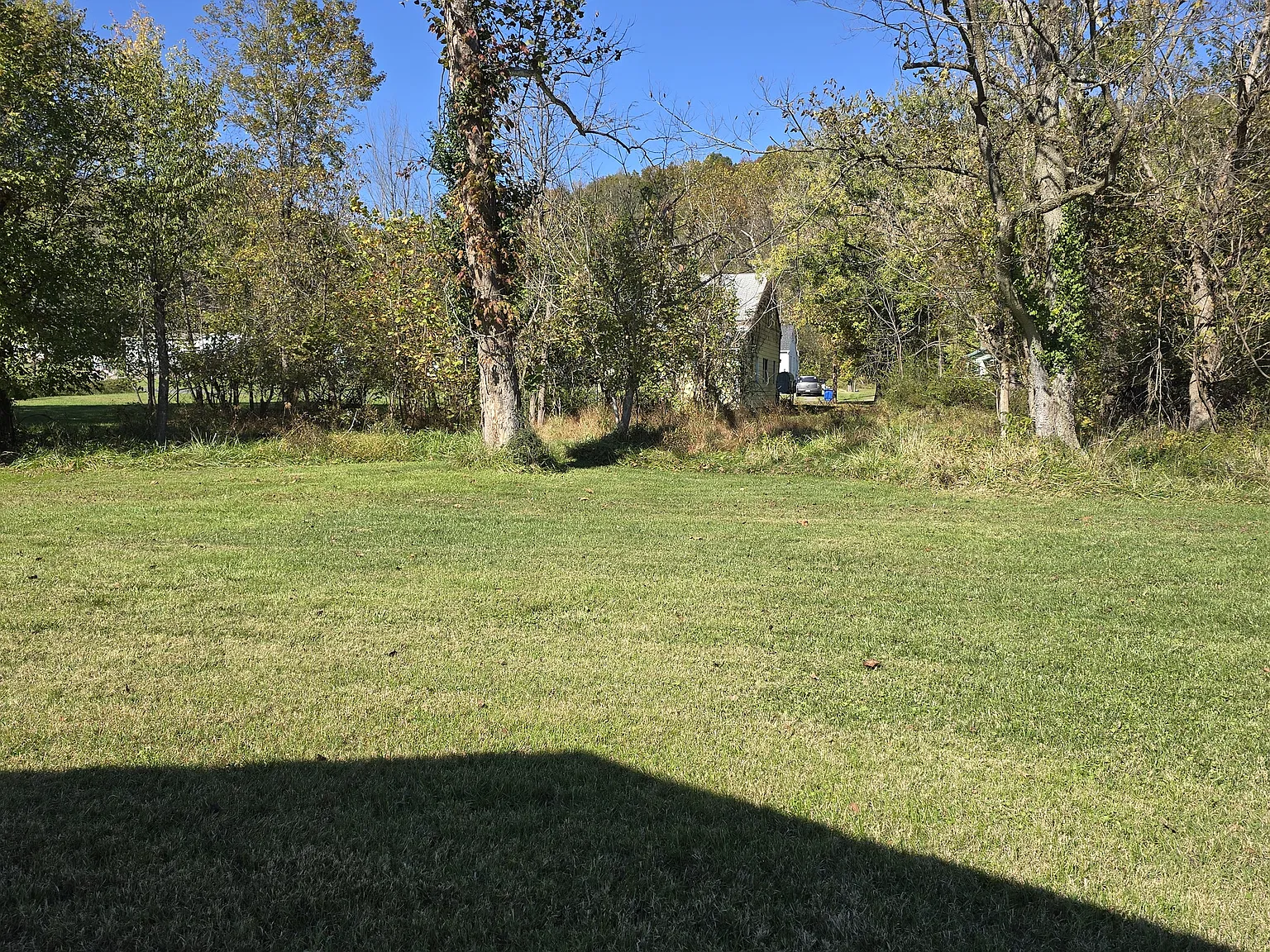 3 bed, 960 sqft, $1,400 — Photo 4
