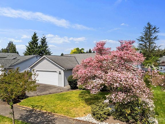 5th image of 4825 NE 199th Street