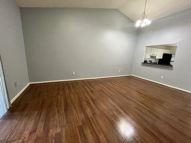 2169 Cypress Bay Blvd #1 — Photo 3