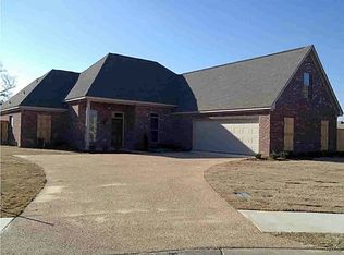 113 Victoria Ln, Clinton, MS 39056