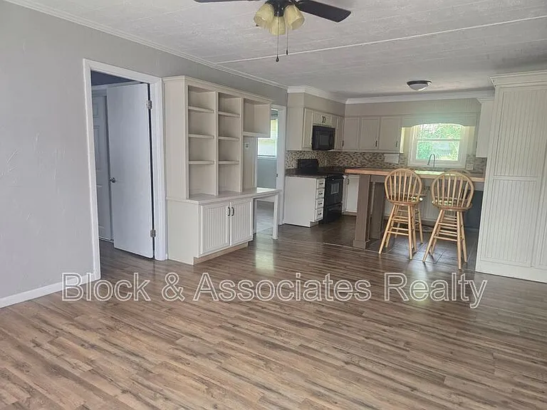 4665 Peace Rd — Photo 5