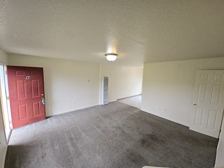 2201 Garland St — Photo 12