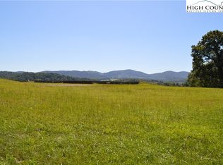 1828 Stratford Rd, Sparta, NC 28675