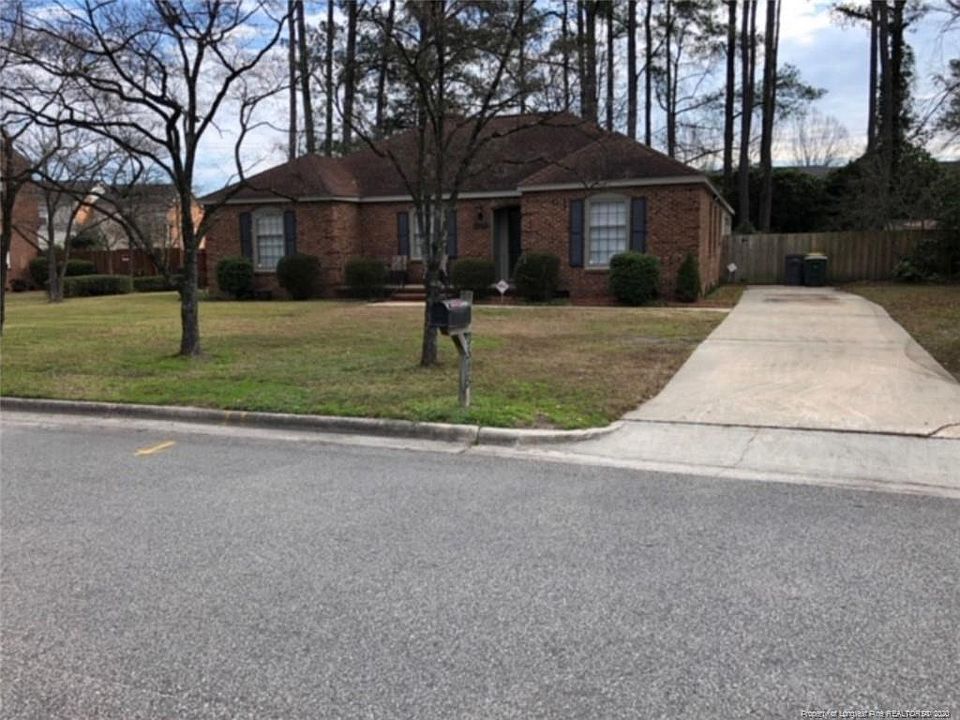 1st image of 3515 Rosewood Dr