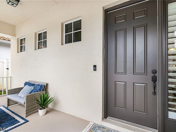 3rd image of 12874 Timber Ridge Dr