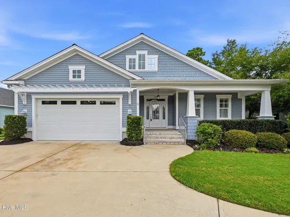 999 Softwind Way, Southport, NC 28461