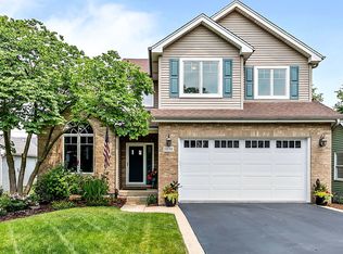 1038 Adelia St, Downers Grove, IL 60516