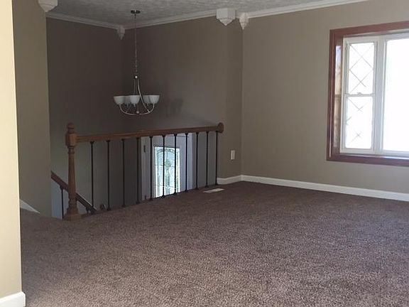 4th image of 3222 Regal Ln