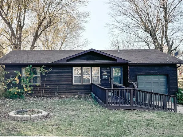 1203 S Jackson St, Salem, MO 65560