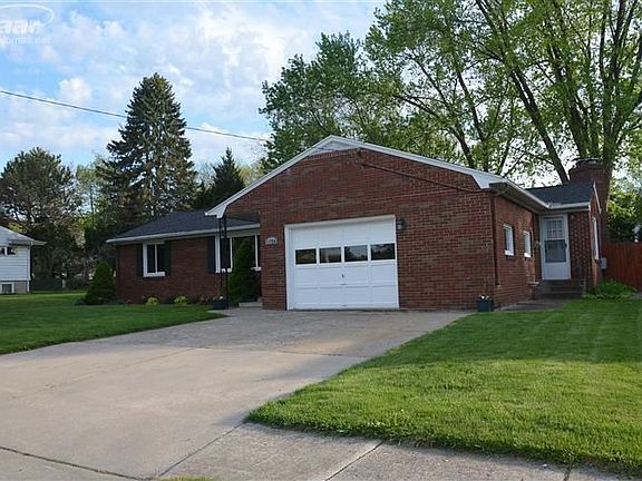 3rd image of 11724 Hazel Ave