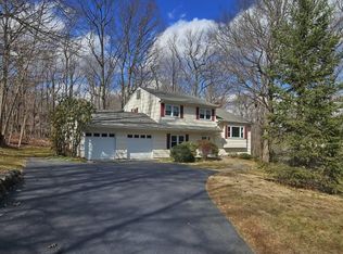 1133 Cambridge Ln, Bridgewater, NJ