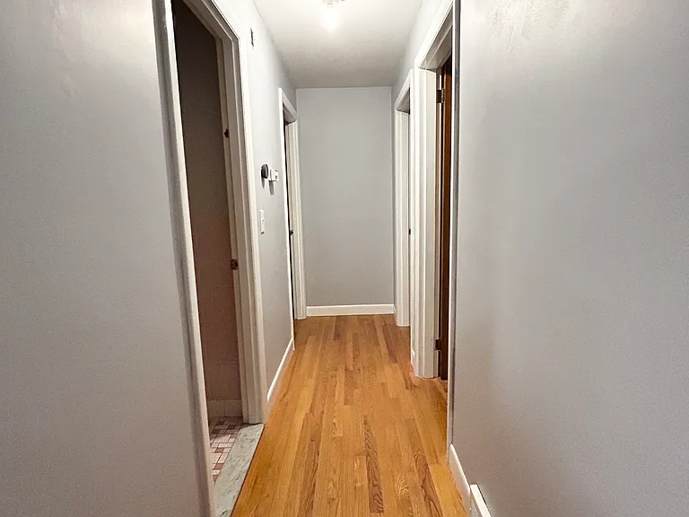 75 Hopeworth Ave — Photo 6