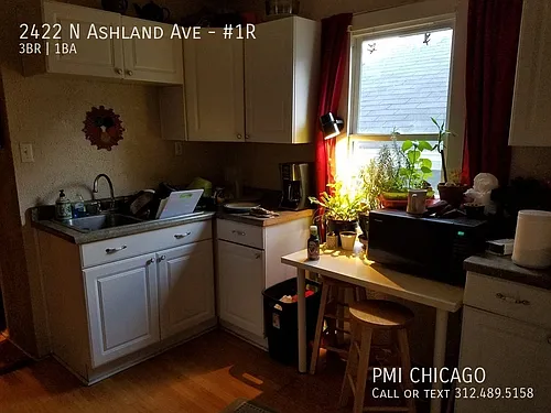 2422 N Ashland Ave #1R Photo 1