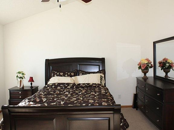 3rd image of 10017 Liatris Ln