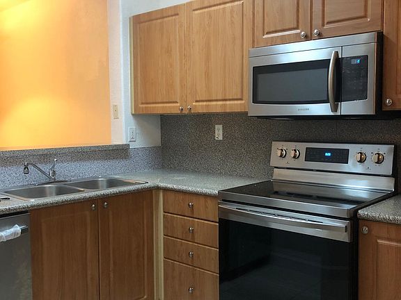 5th image of 5410 NW 107th Ave APT 507