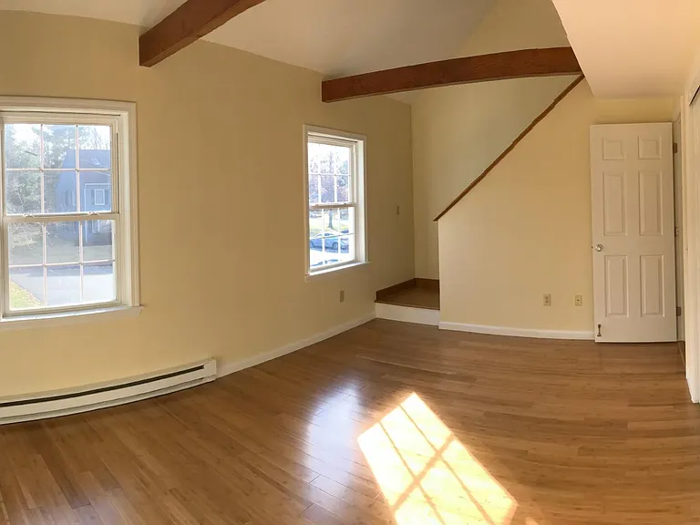 77 Baldwin Dr — Photo 16