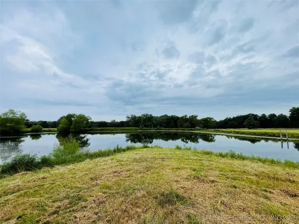 Hickory St, Beggs, OK 74421