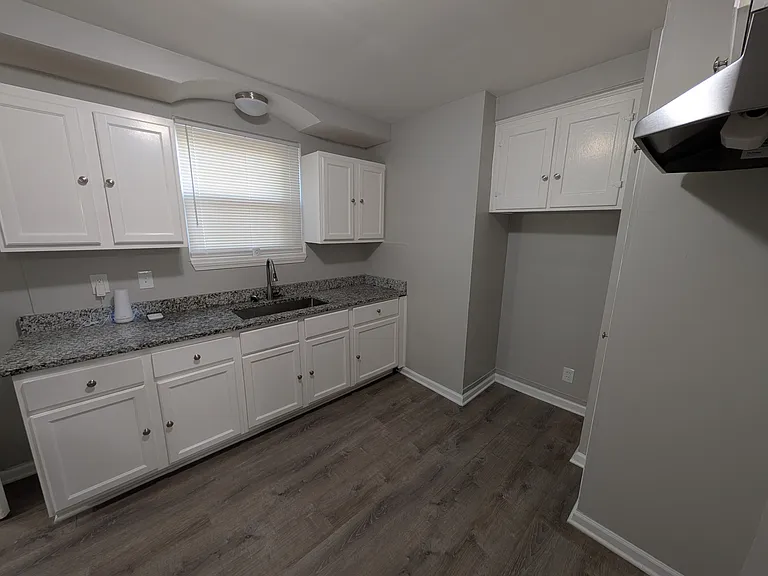 18508 Coyle St — Photo 5