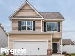 517 Hill Crest Cir, Hiram, GA 30141