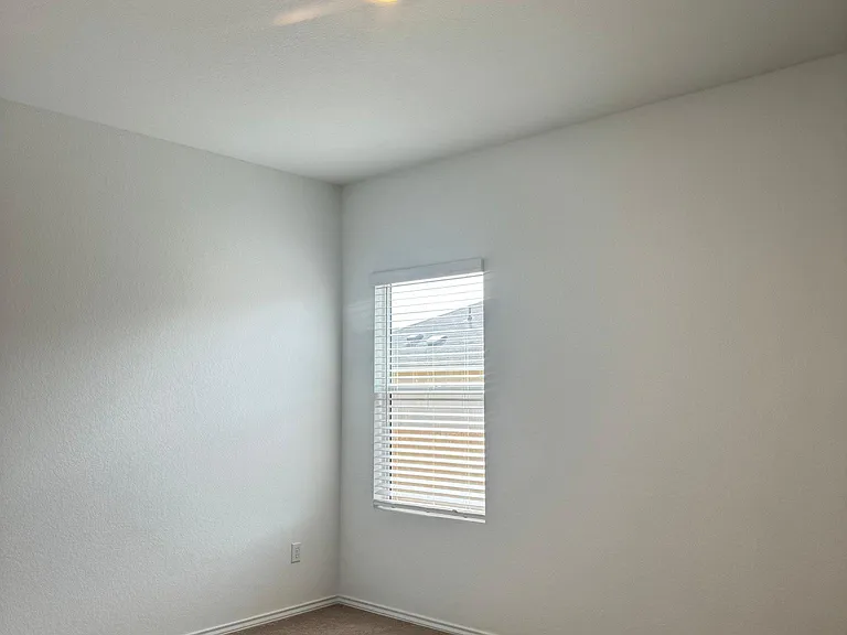 124 Dollars Dr — Photo 13