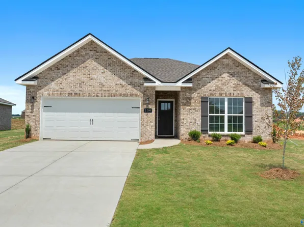 154 Heritage Lakes Blvd, New Market, AL 35761