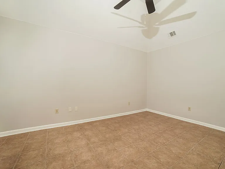 7370 Wendy Way — Photo 9