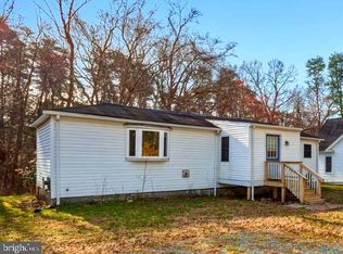 69 Wishing Rock Rd, Pasadena, MD 21122