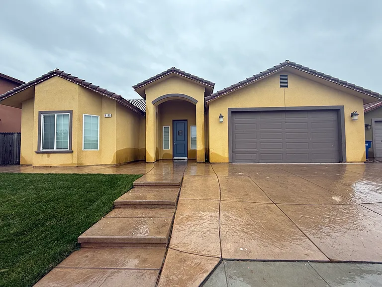 6189 W Keats Ave — Photo 1