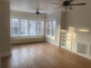 5725 N Talman Ave #2, Chicago, IL 60659