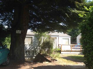 3008 NE 97th St, Seattle, WA 98115