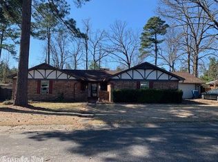 1432 Glenmere Cir, Malvern, AR 72104