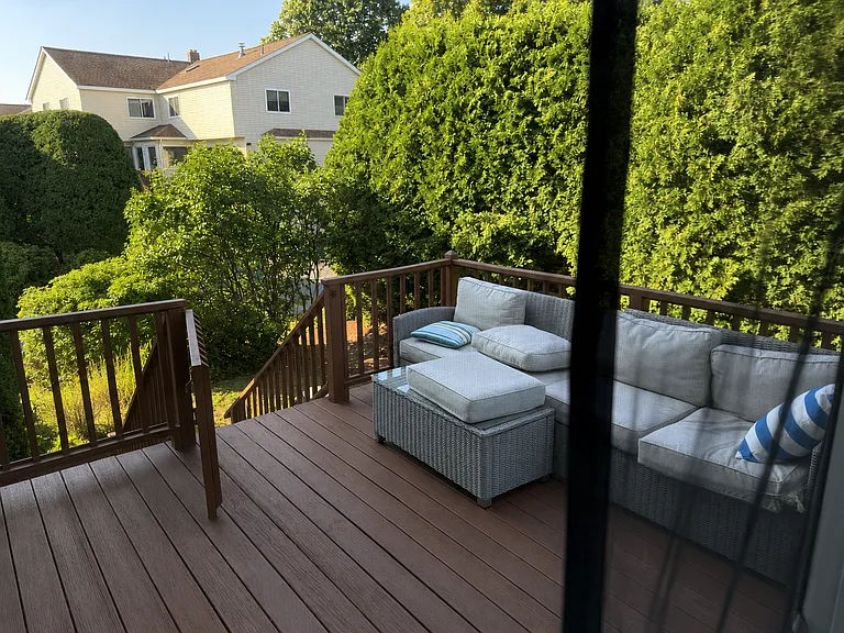 373 Captain Eames Cir — Photo 8