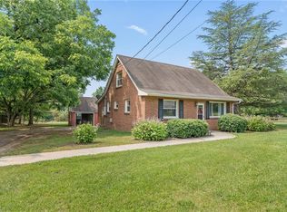 1427 State Highway 150, Summerfield, NC 27358