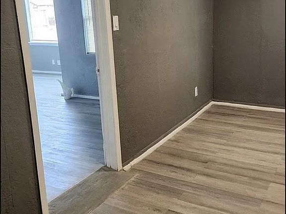 4th image of 3621 Dawson Ln