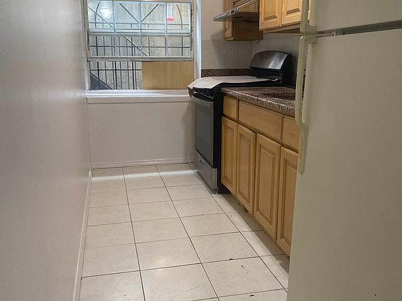 3rd image of 32-18 23rd St #1