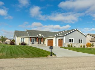 728 Ryan Rd, Mapleton, ND 58059