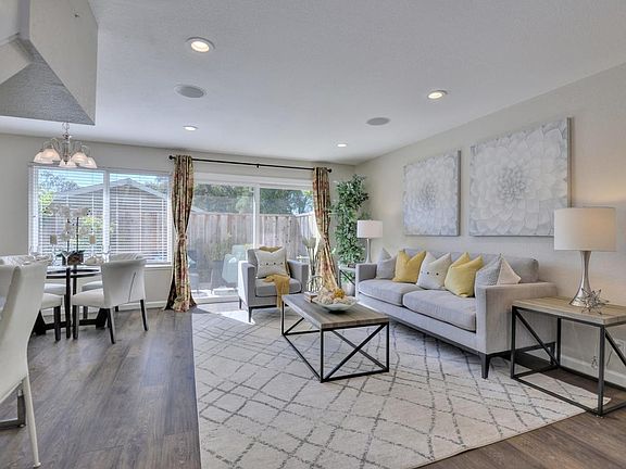 5th image of 103 Summerwood Dr