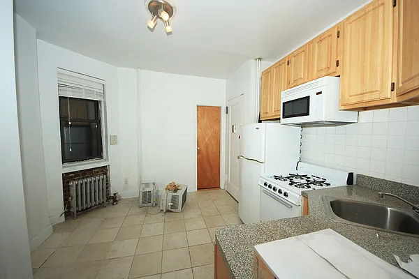 Rented by Jalca & Associates | media 10