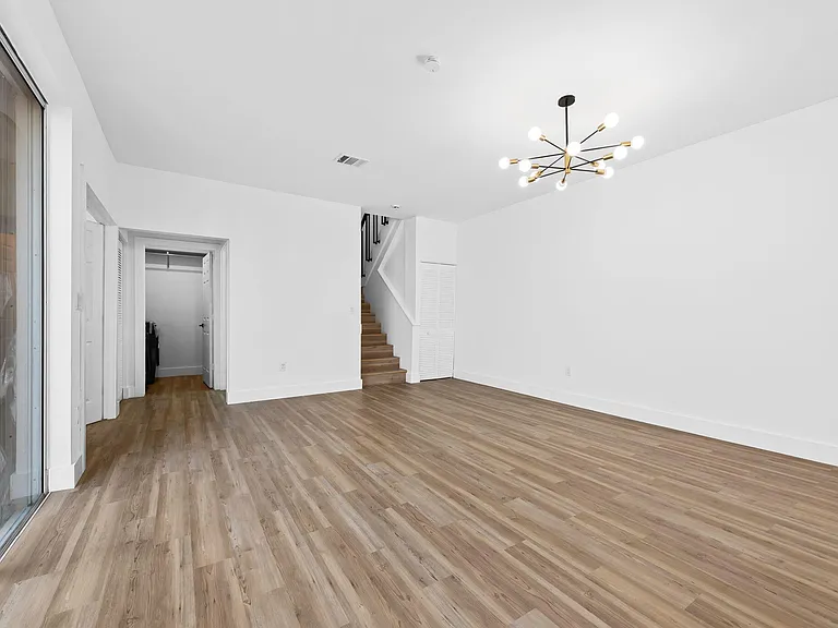 1551 Seagrape Way — Photo 10