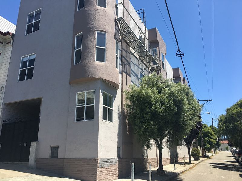 1st image of 120 Webster St APT 4