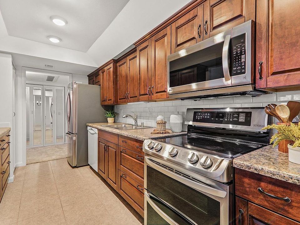 6302 Mineral Point Road UNIT 204, Madison, WI 53705 Zillow