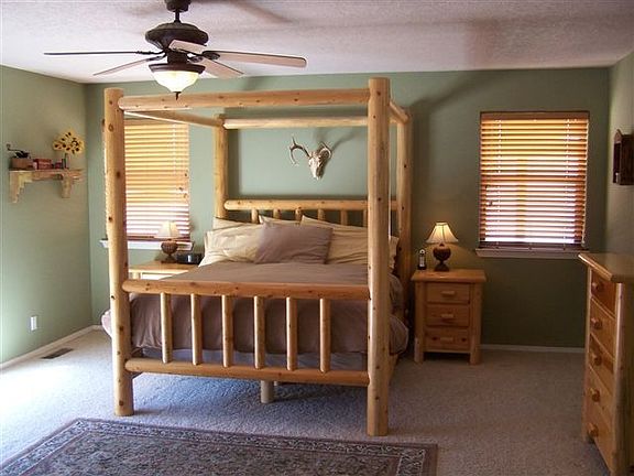 Master bedroom w/views