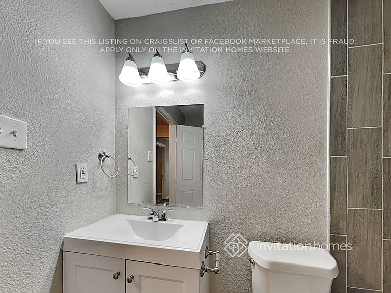 208 Ennis St — Photo 14