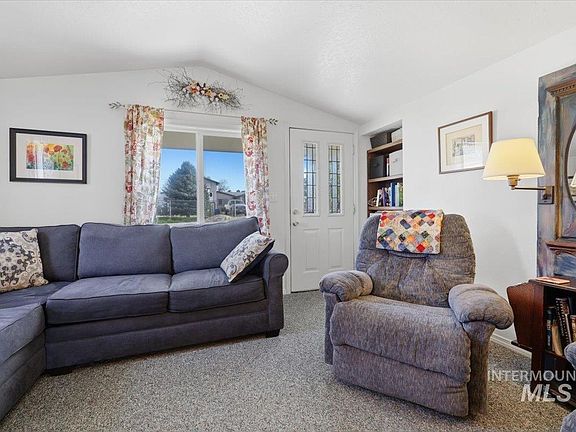 5th image of 21454 Binford Dr