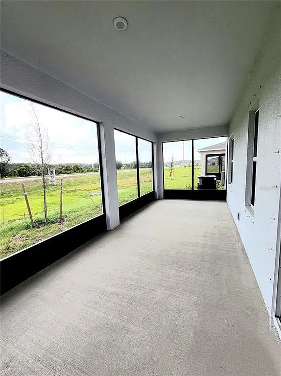 3 bed, 2.0 bath, 1492 sqft, $2,350 — Photo 4
