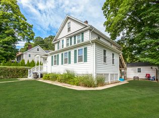 22 Aiken St, Norwalk, CT 06851