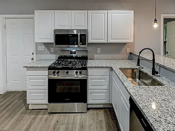 3701 S Benton Ave — Photo 4